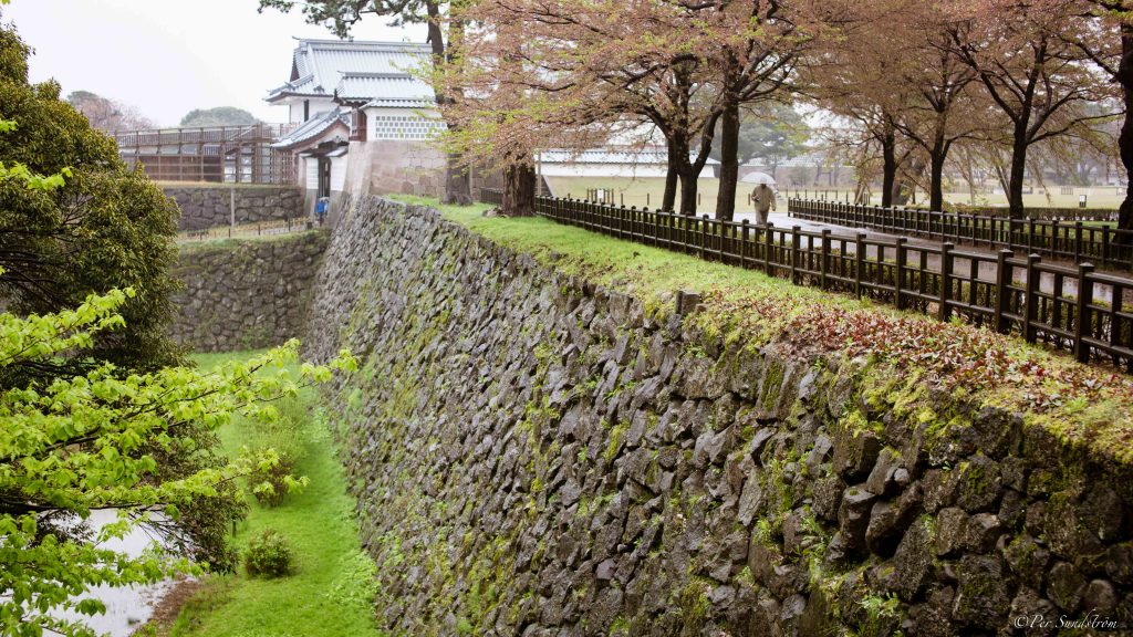 Kanazawas borg, klanen Maedas fästning, Kanazawas härskarfamilj under 300 år. Japans näst mäktigaste länsherre efter Shogun Tokugawa under Edo-perioden. Kanazawa Castle.